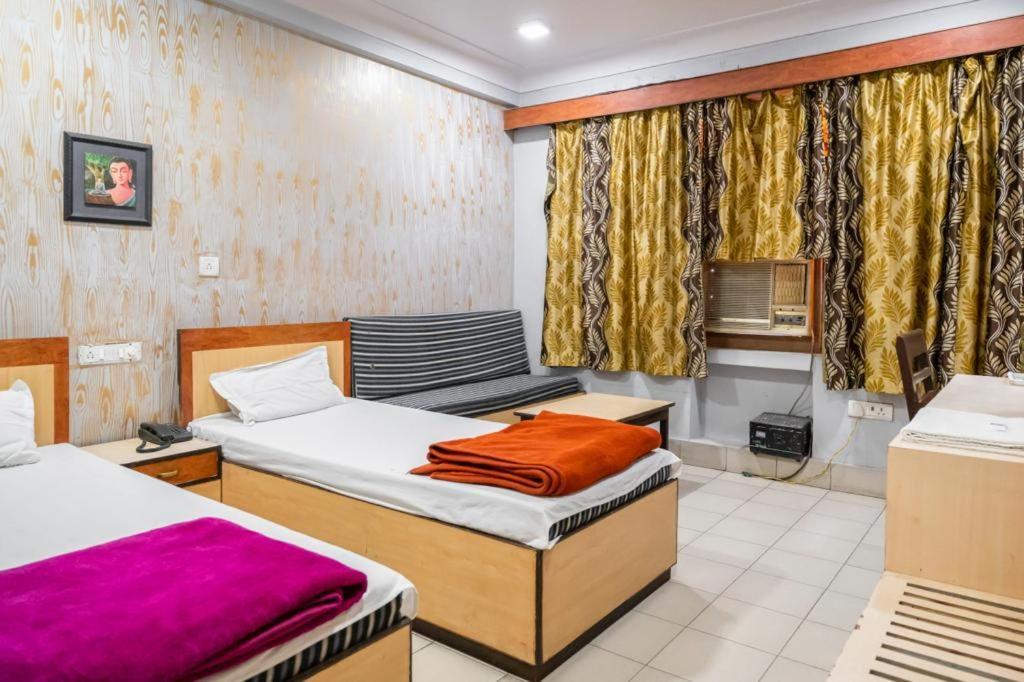 Hotel Prayag Allāhābād Junction Eksteriør bilde